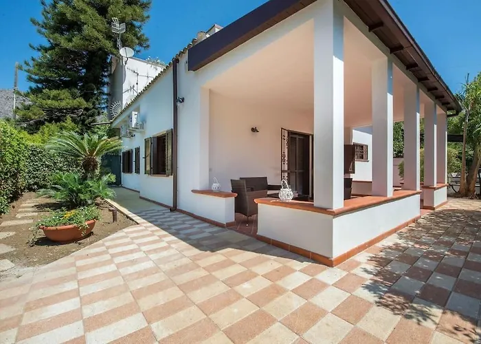 Casa com 2 Quartos